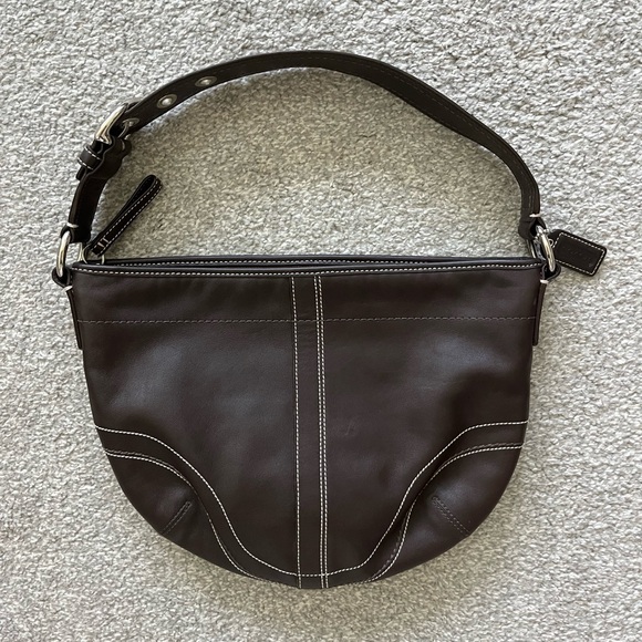 EUC Coach SoHo Hobo Shoulder Bag in Chocolate Brown - Picture 1 of 10